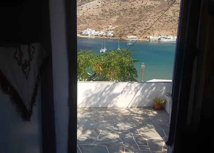 θέα Semesterbostad *