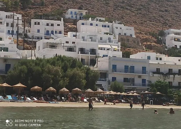 θέα Semesterbostad